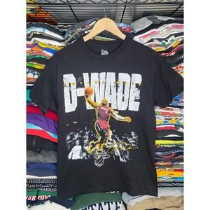 Y2K NBA Miami Heat Dwayne Wade Graphic Medium Men's T-Shirt